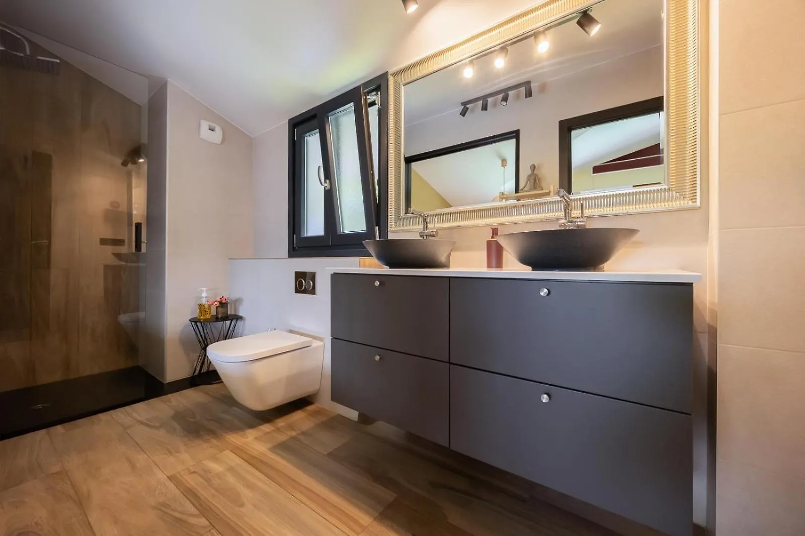 Tatil Evi House With Pool And Panoramic View Of Bilbao Villa